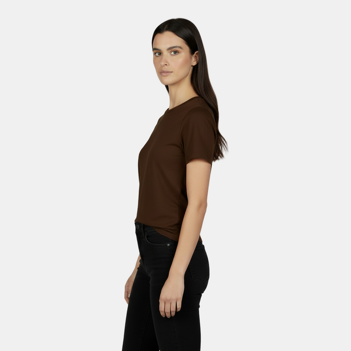 Camiseta de algodón cómoda y transpirable para mujer, corte holgado y manga corta básica.