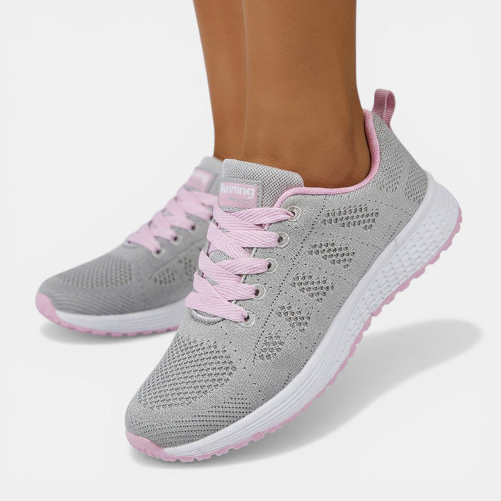 Zapatillas ortopédicas ligeras para mujer, estilo moderno y comodidad para uso diario. Calzado versátil.