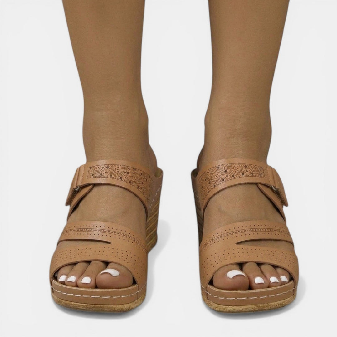 Sandalias de plataforma con cuña para mujer. Ortopédicas y muy cómodas, estilo veraniego casual chic.