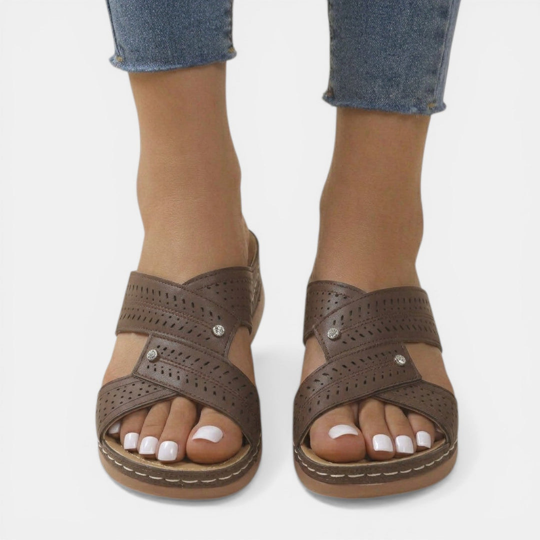 Sandalias mujer ortopédicas y con plataforma, combinan estilo elegante con el máximo confort para tus pies.