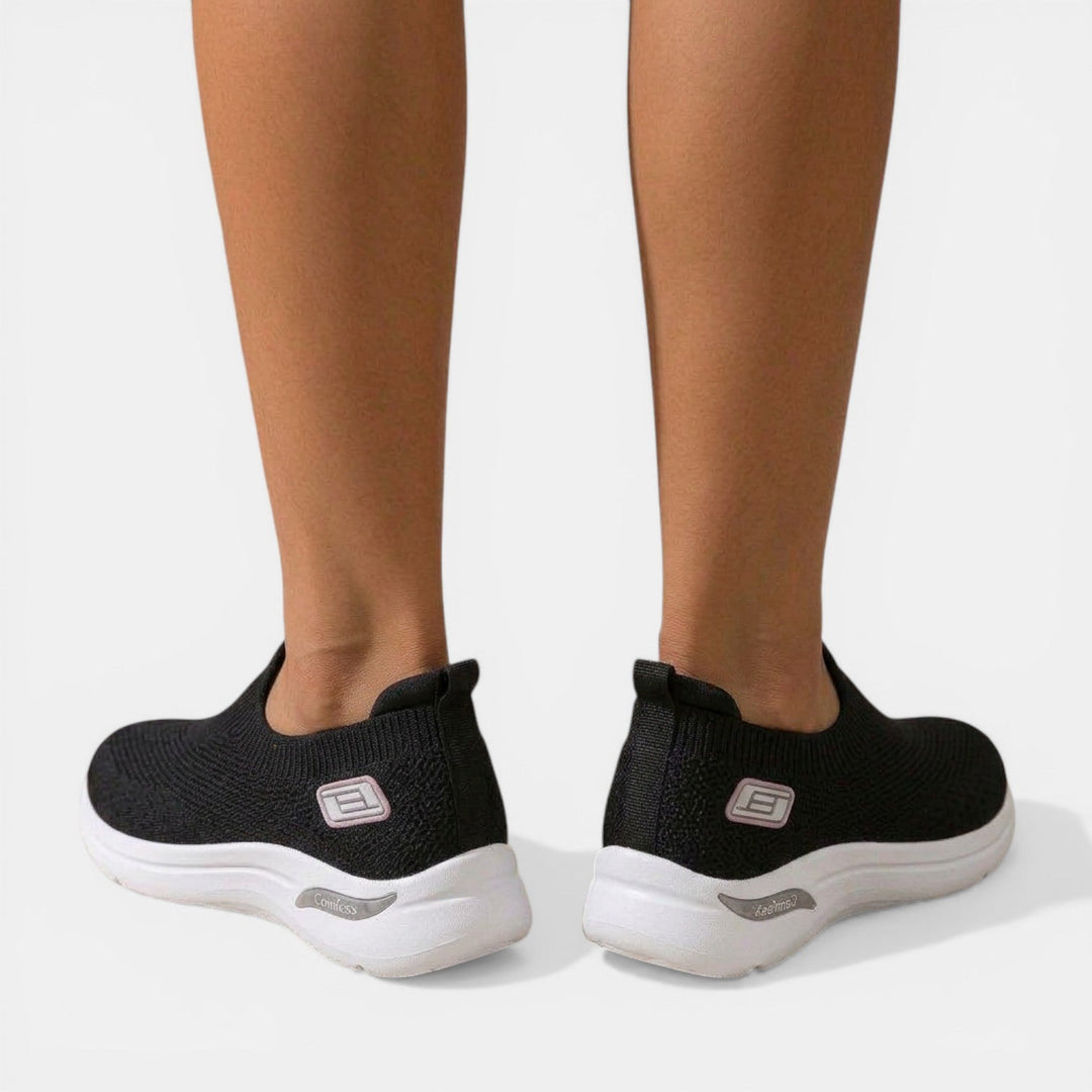 Confort diario con zapatillas ortopédicas para mujer, calzado flexible y cómodo que cuida tus pies.