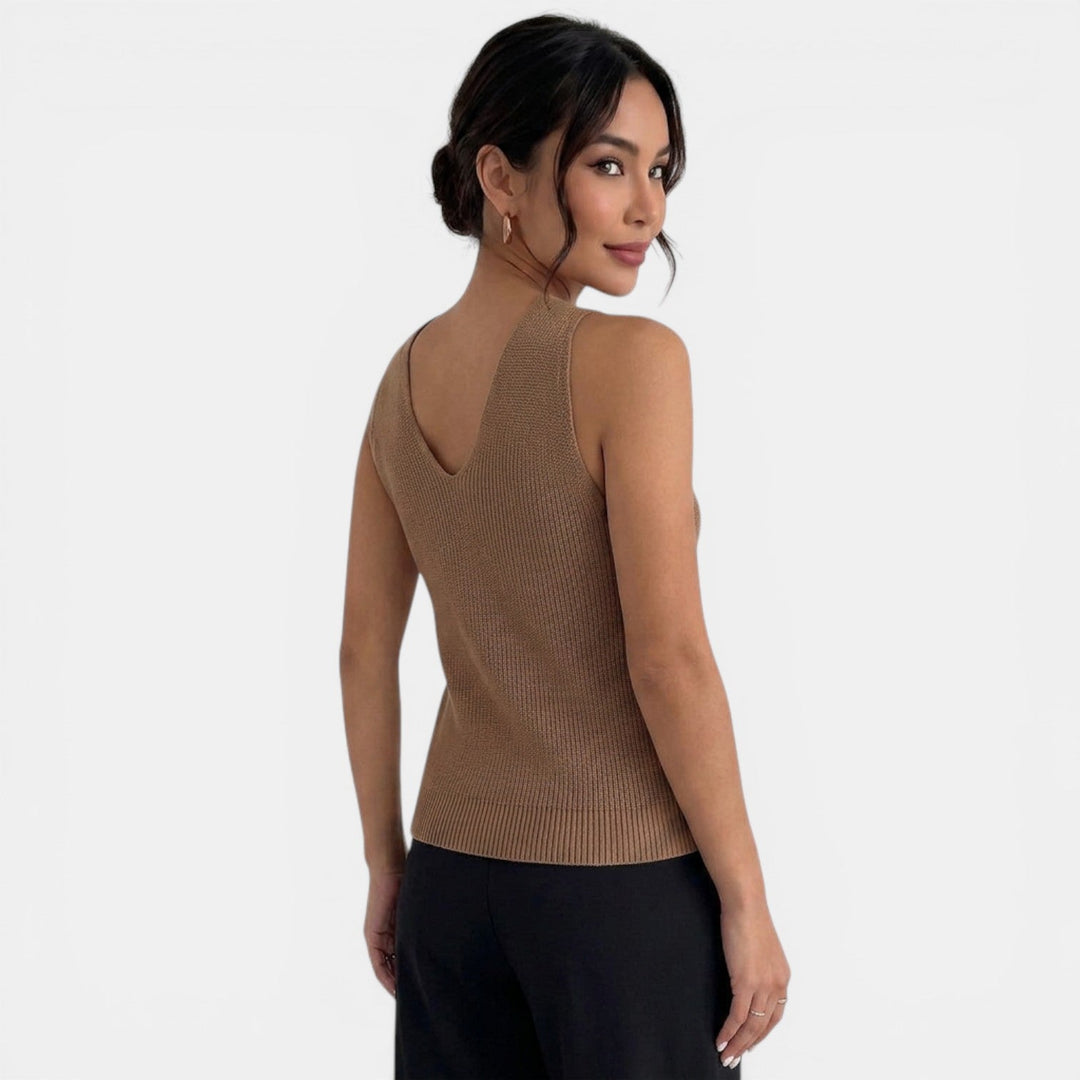 Top de verano para mujer, tejido de punto suave, silueta definida y escote halter cómodo.