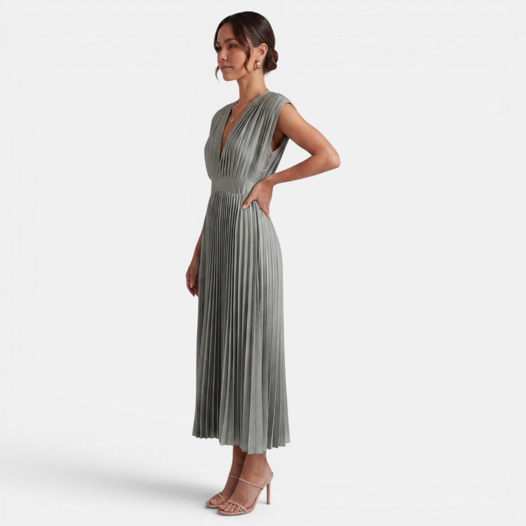 Vestido midi plisado de mujer con cuello V, silueta fluida, elegante y perfecto para eventos de verano.