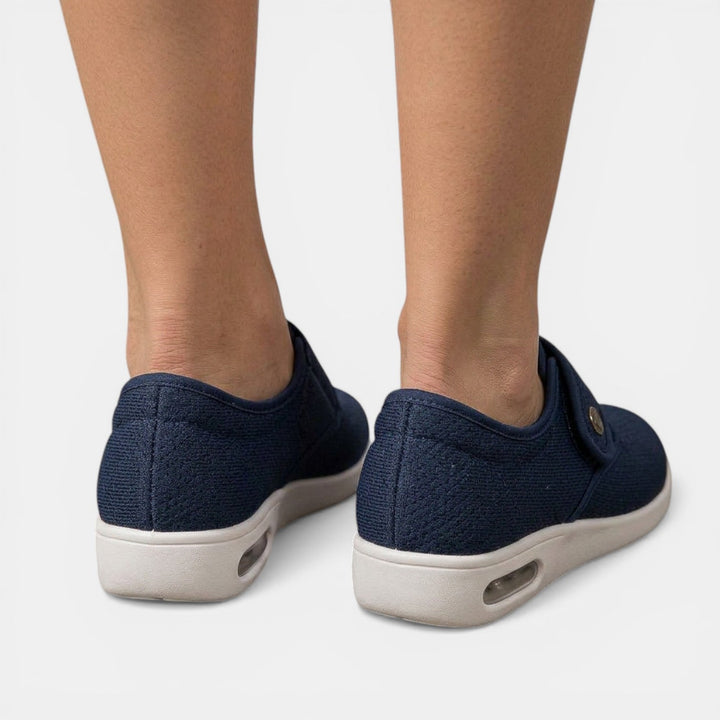 Calzado diario de mujer con velcro, ergonómico y ortopédico, para mejor postura.