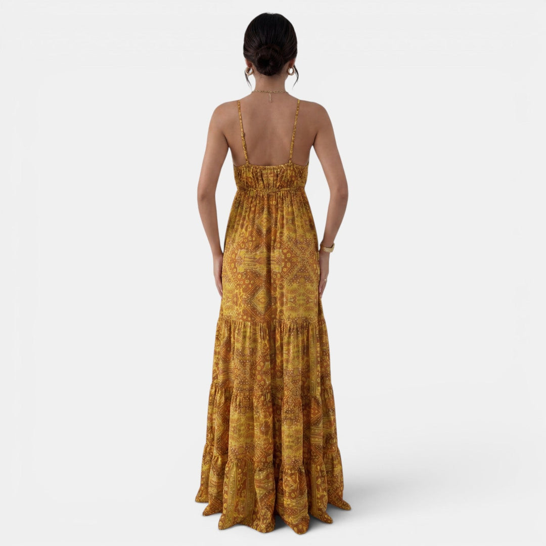 Vestido largo fluido boho de mujer con tirantes y estampado. Ideal para vacaciones de verano y un estilo casual.