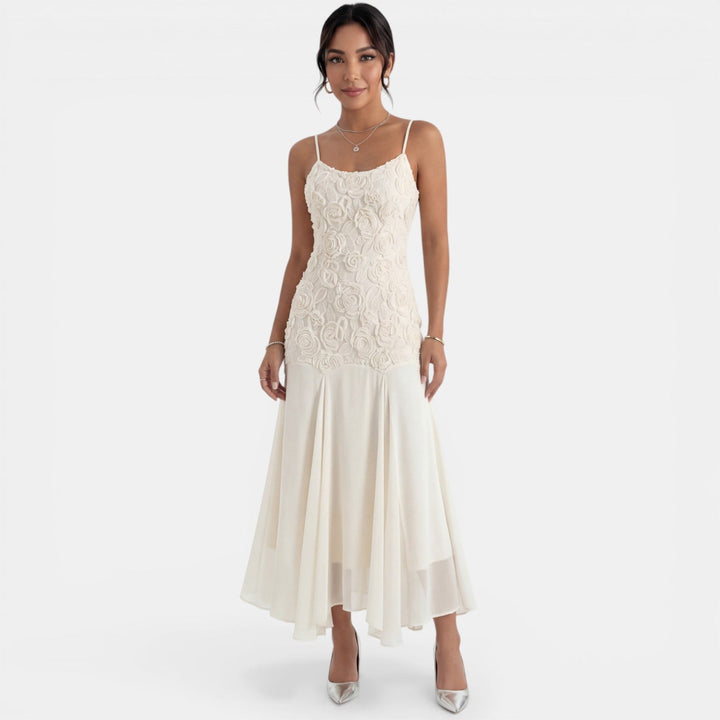 Vestido midi beige elegante para mujer, con bordado floral delicado, ideal para fiestas de verano.