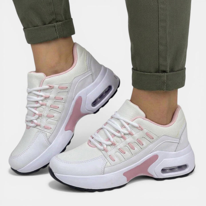 Zapatillas ortopédicas de mujer, diseño moderno para alivio del dolor y comodidad diaria.