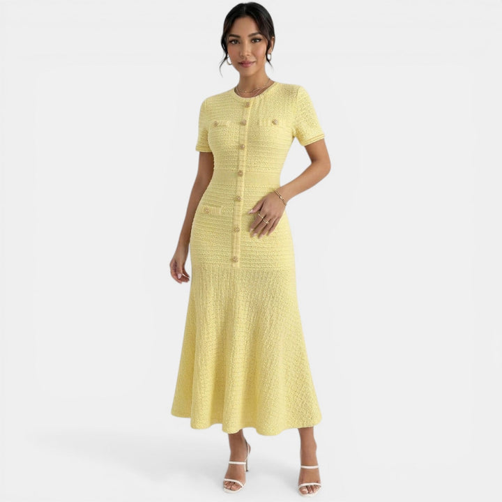 Vestido midi elegante ajustado, ideal para mujer. Look de fiesta, oficina o eventos de primavera-verano.