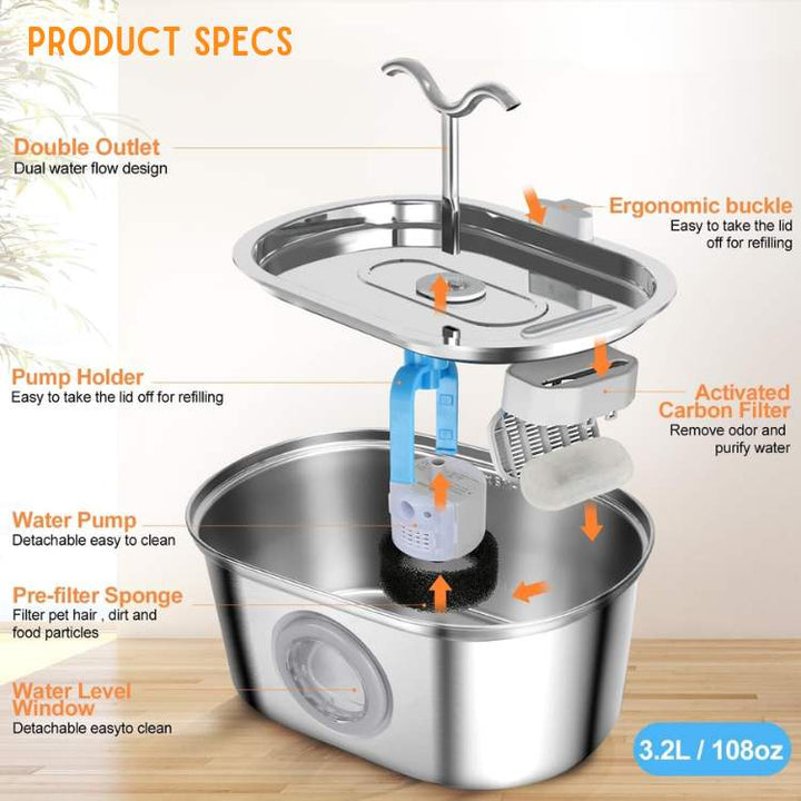 Perro feliz bebiendo de la fuente de agua de acero inoxidable. Dispensador automático 2L para hidratación.