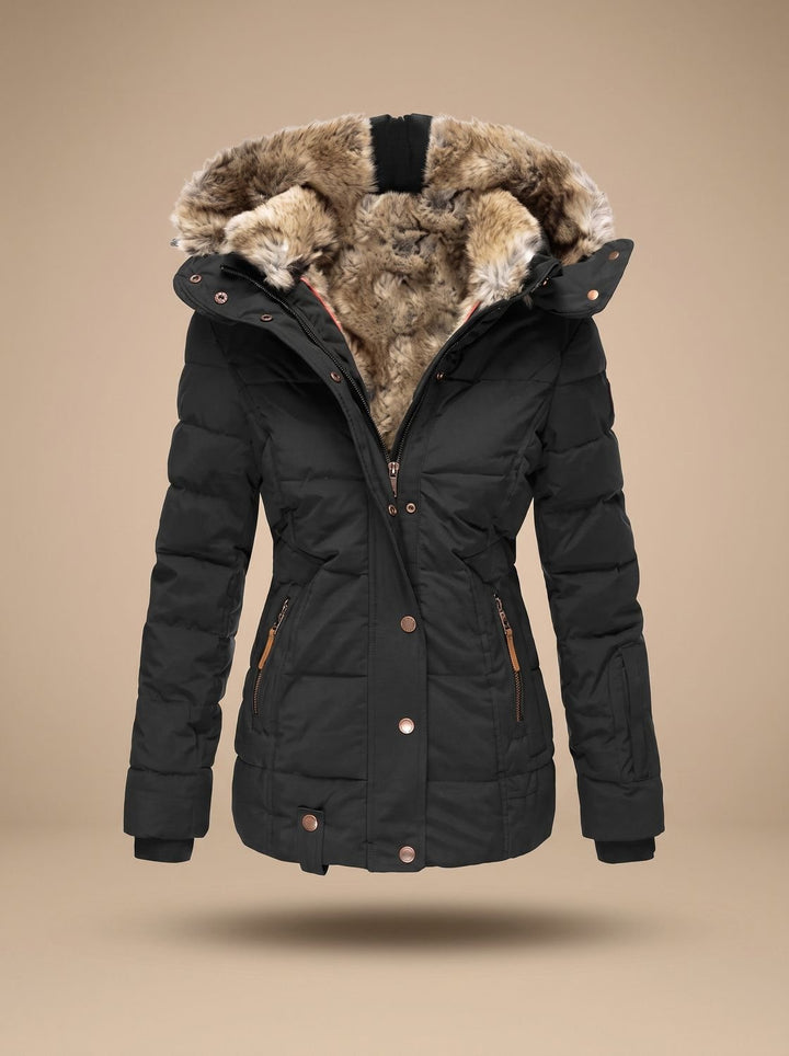Abrigo acolchado mujer, estilo invernal elegante. Chaqueta larga con capucha, versátil para el frío.