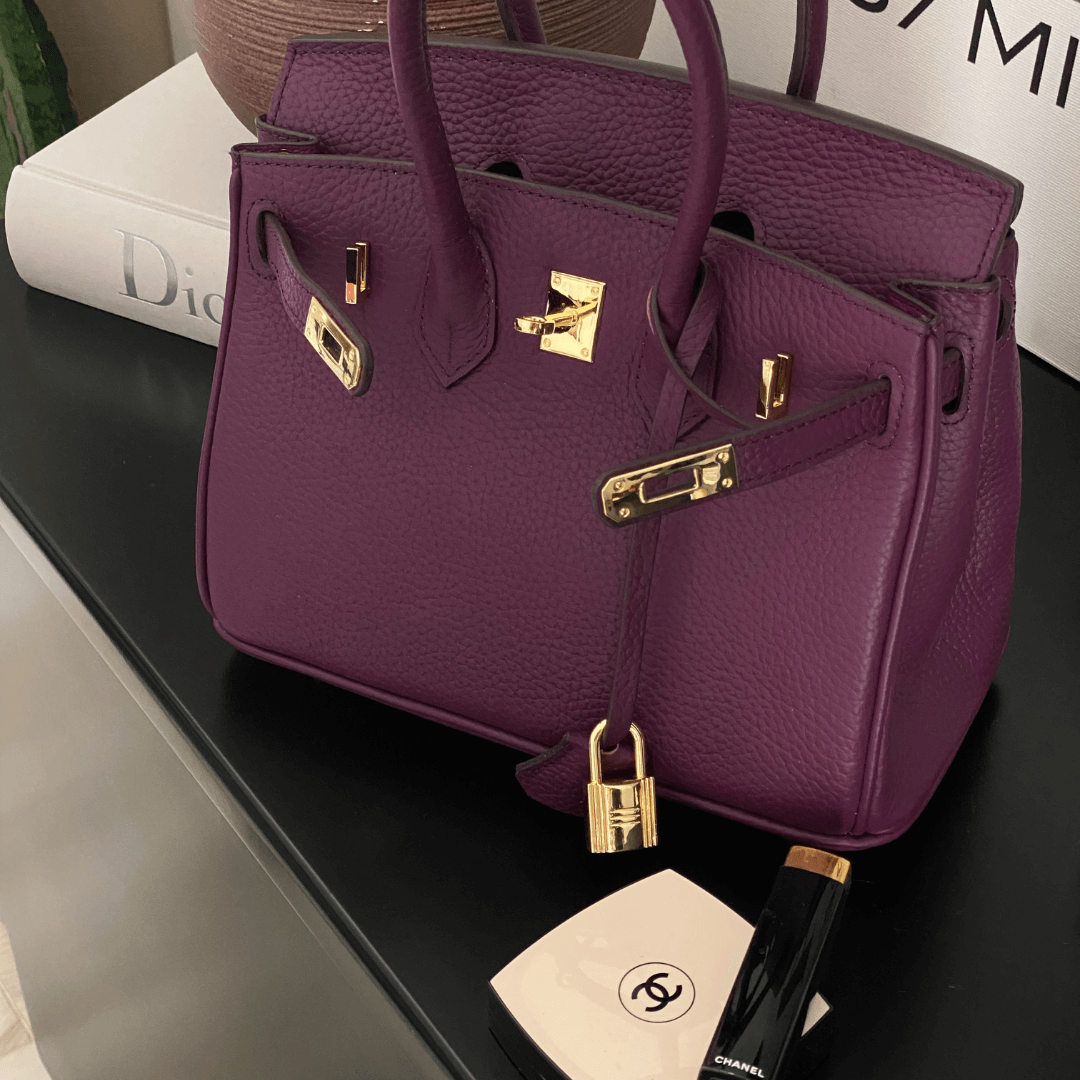 Bolso de mano de alta calidad para mujer, piel auténtica y organizador funcional. Un must-have elegante.
