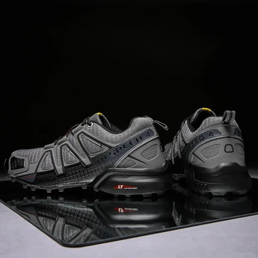 Calzado Speedcross IV para trail, unisex, con suela de agarre para senderismo.