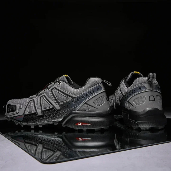 Calzado Speedcross IV para trail, unisex, con suela de agarre para senderismo.