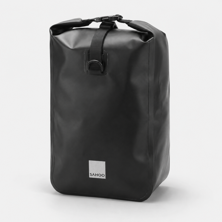 Alforja trasera doble impermeable para bicicleta, 10L, PVC negro. Ideal para ciclismo urbano y viajes.