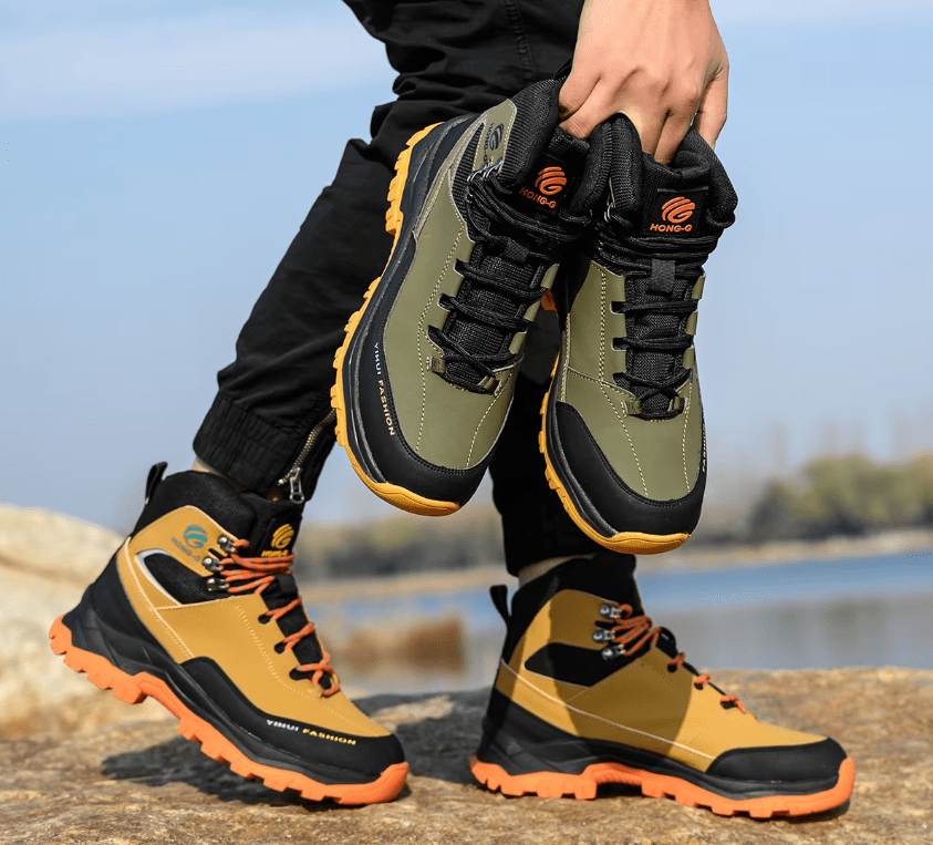 Botas de trabajo para hombre, impermeables y robustas, con puntera reforzada para protegerte en construcción.