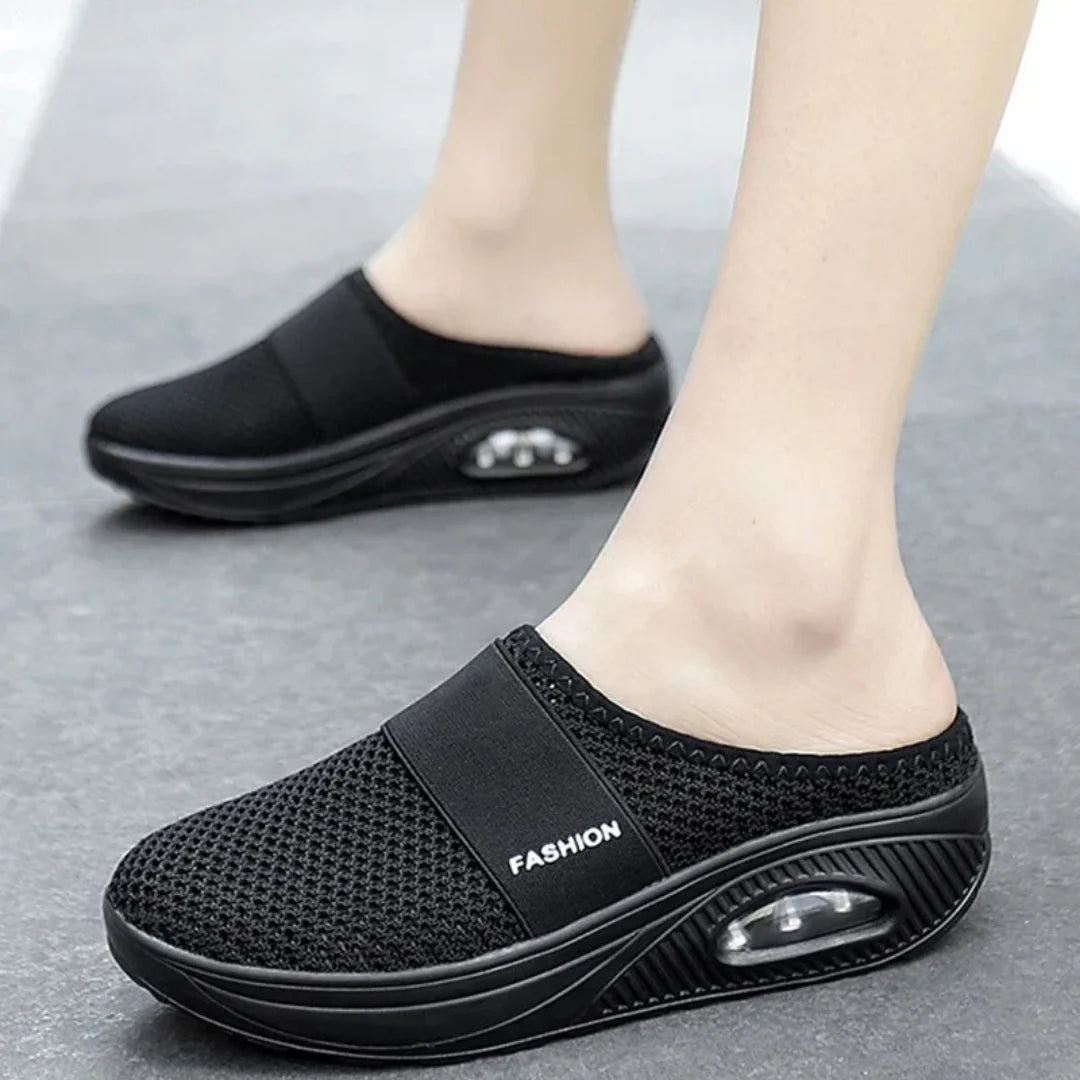 Calzado transpirable OrthoAir unisex. Mantiene los pies frescos, secos y cómodos para uso prolongado.