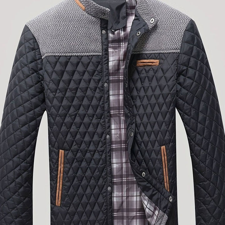 Chaqueta hombre acolchada, cuello mao, versátil para entretiempo e invierno, moda actual.