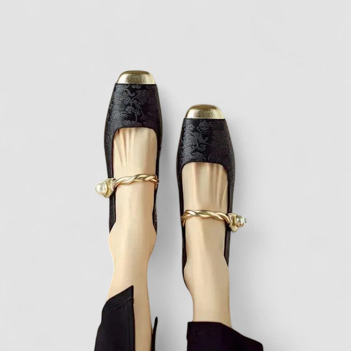 Estilo clásico Mary Jane para mujer con confort ortopédico. Zapatos elegantes y de soporte para uso diario.