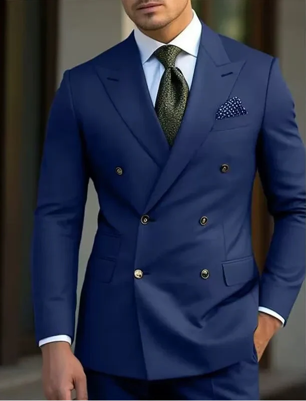 Elegante traje cruzado para novio, perfecto para boda, fiesta formal o eventos especiales de hombre.
