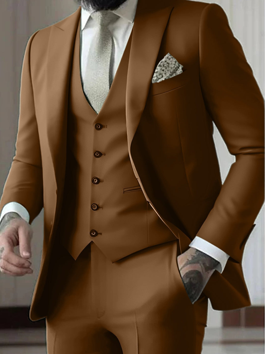 Vestimenta formal masculina slim fit con chaleco y pantalón, ideal para eventos y celebraciones.