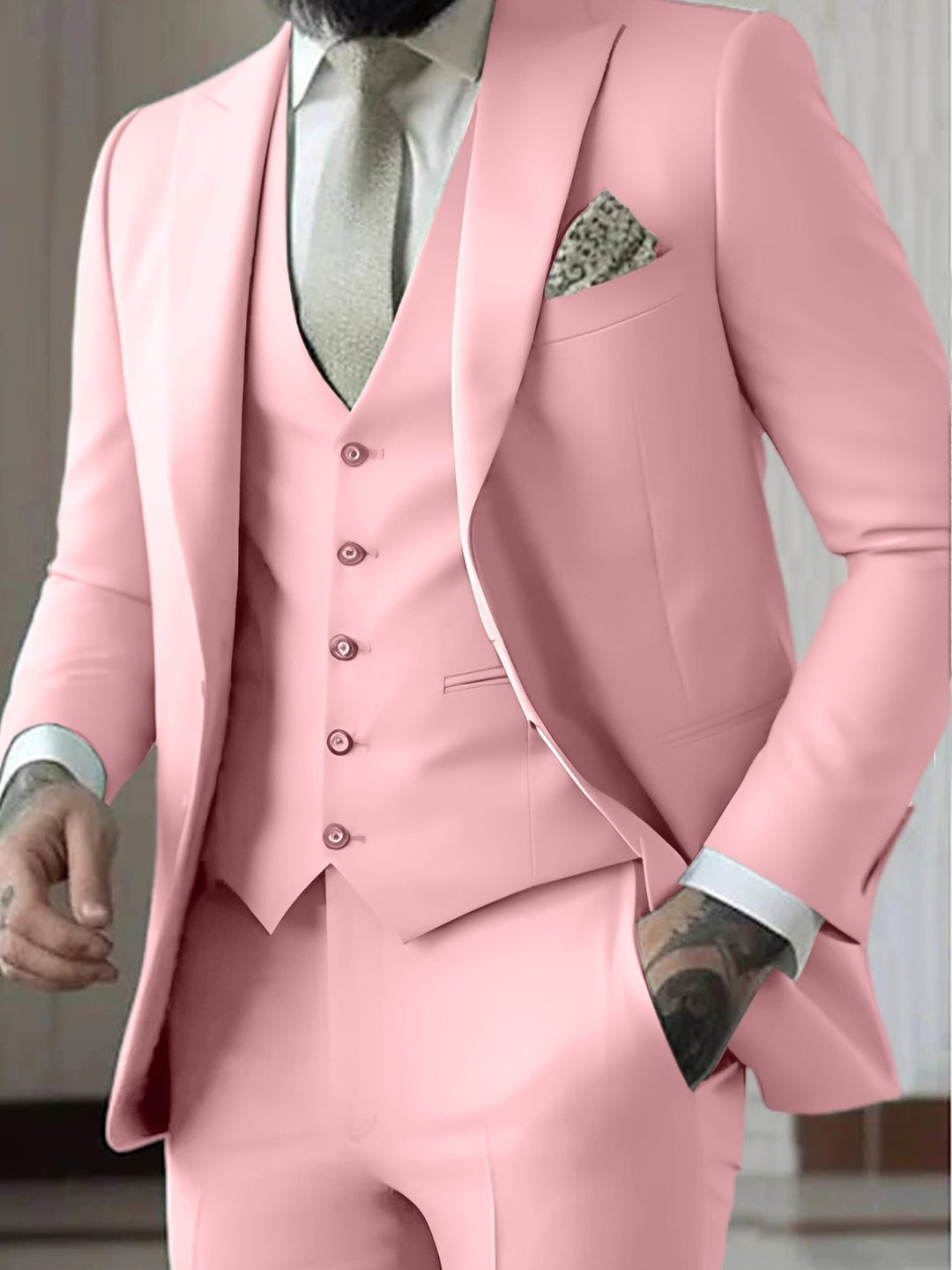Traje de hombre elegante slim fit de 3 piezas, confeccionado para ceremonias y bodas con estilo.