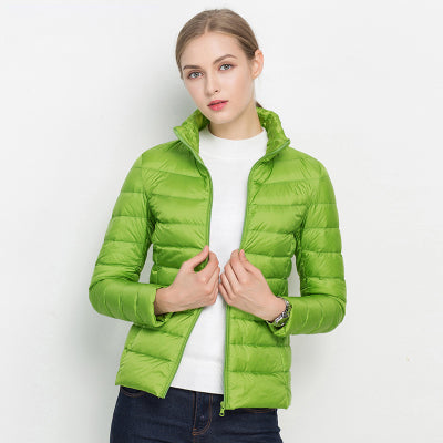 Chaqueta de otoño para mujer, impermeable y aislante, perfecta para días fríos y húmedos.