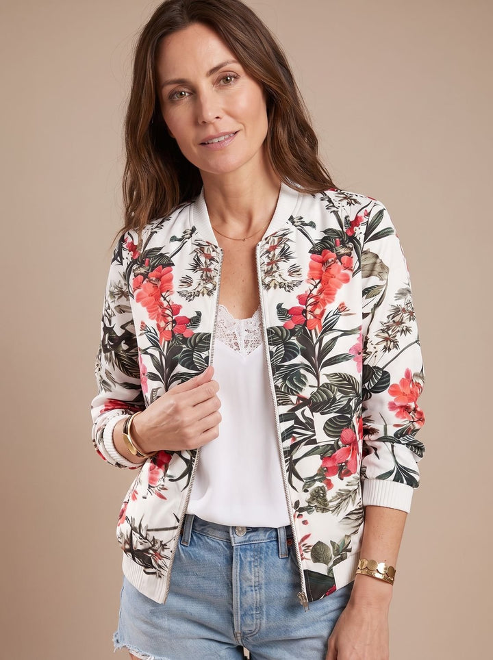 Cazadora bomber de mujer con vibrante estampado floral. Chaqueta ligera de flores de cerezo con cremallera para primavera.