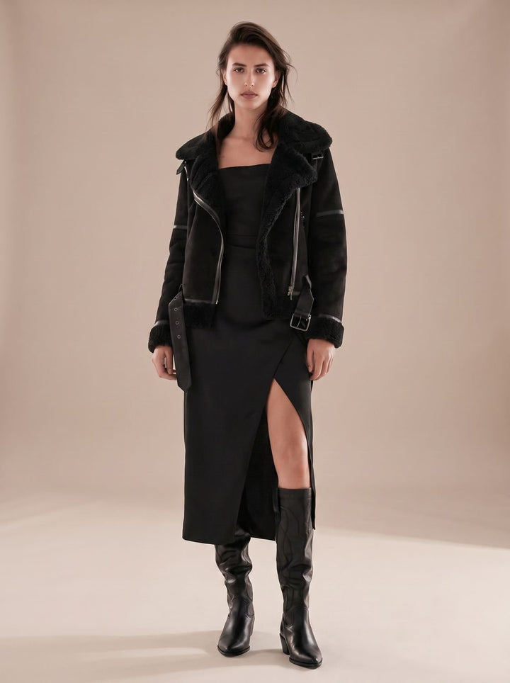 Chaqueta aviador borreguito sintético para mujer. Ideal para invierno, moda y estilo urbano.