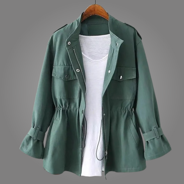 Abrigo de lana de moda para mujer. Estilo versátil y sofisticado, perfecto para cualquier ocasión invernal.