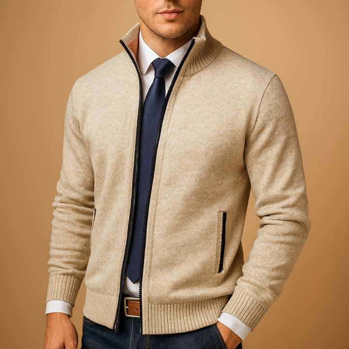 Cárdigan clásico de punto para hombre con cremallera. Elegante y versátil, perfecto para moda masculina.