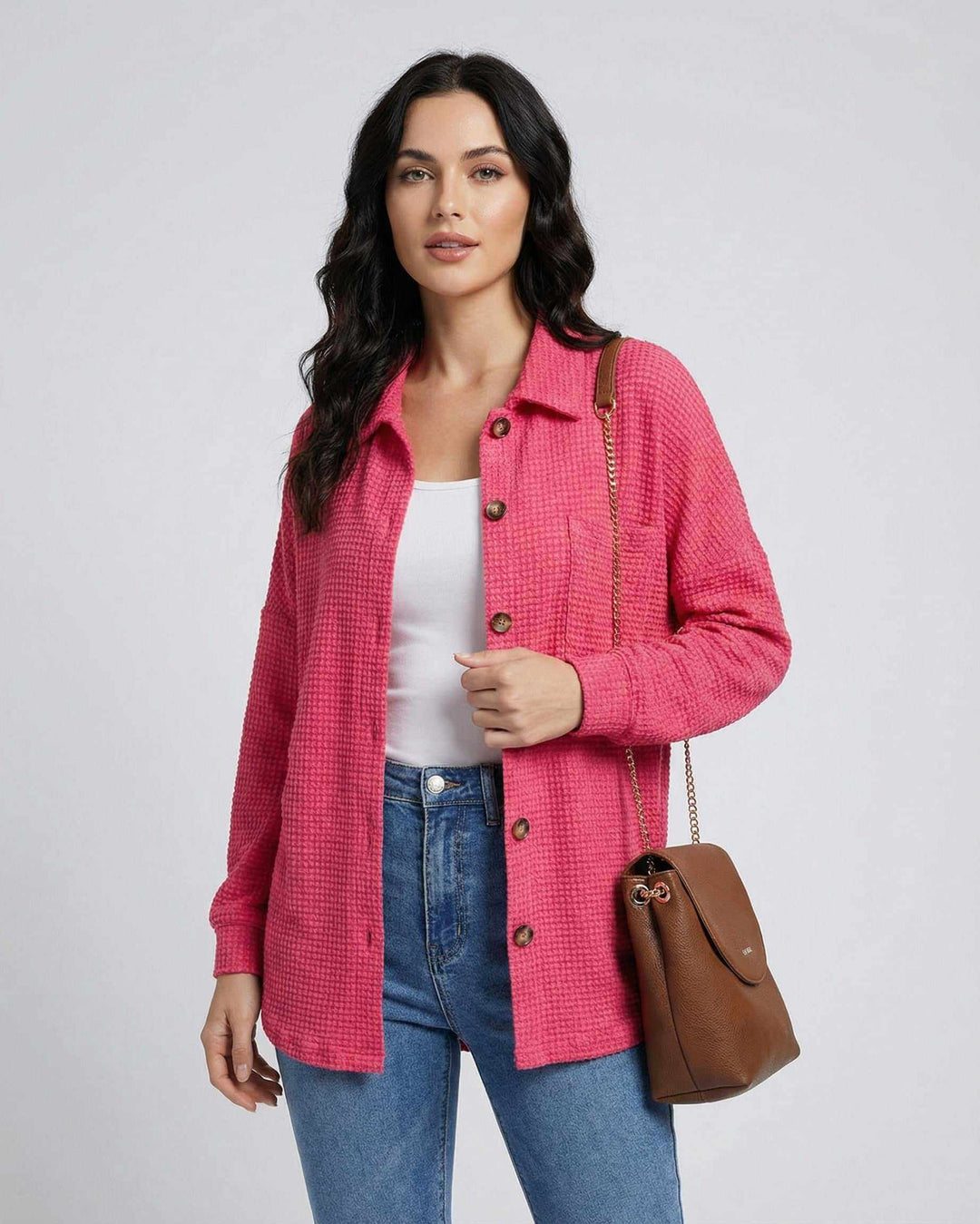 Moderna chaqueta rosa larga casual para mujer, estilo Verona. Cómoda y perfecta para cualquier look diario de otoño.