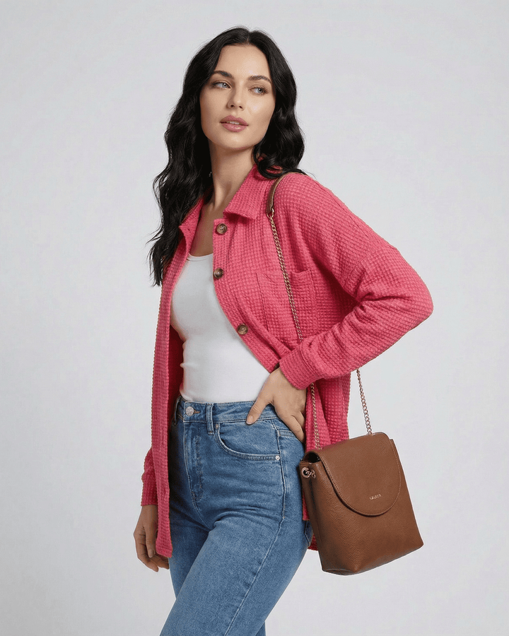 Chaqueta rosa larga casual de mujer estilo moderno Verona, perfecta para superposiciones versátiles en otoño.