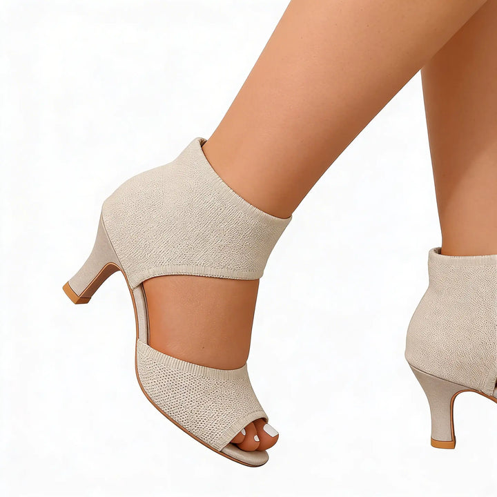 Tacones de mujer ortopédicos, confort superior y diseño elegante para cualquier ocasión.