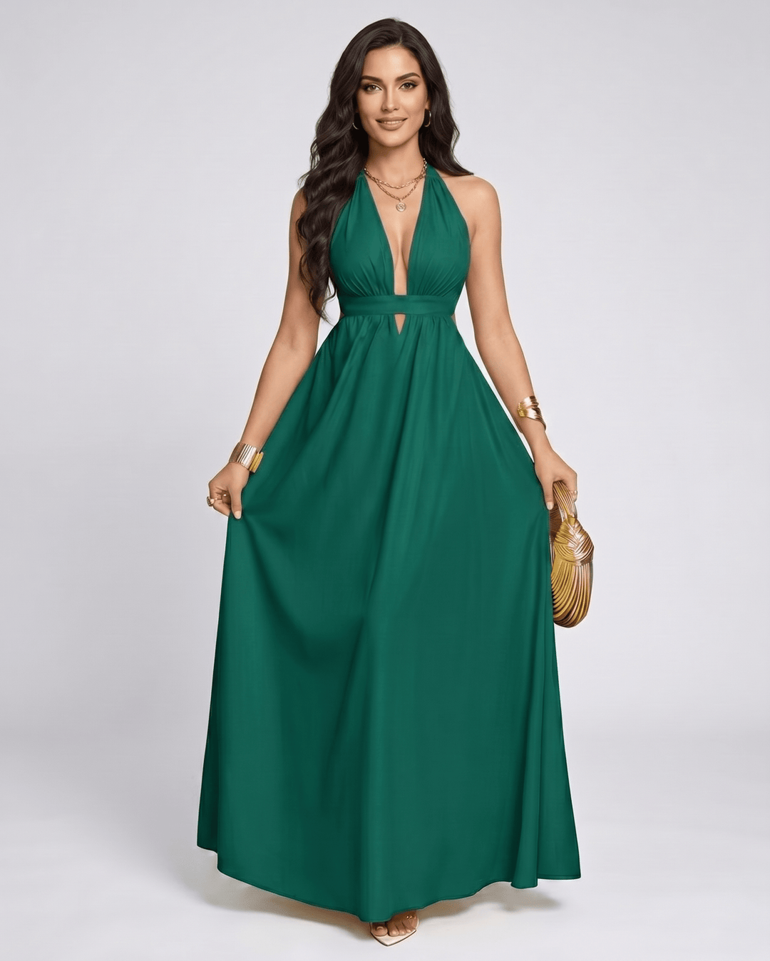 Vestido maxi elegante de mujer con escote halter en V. Diseño fluido, ideal para fiesta.