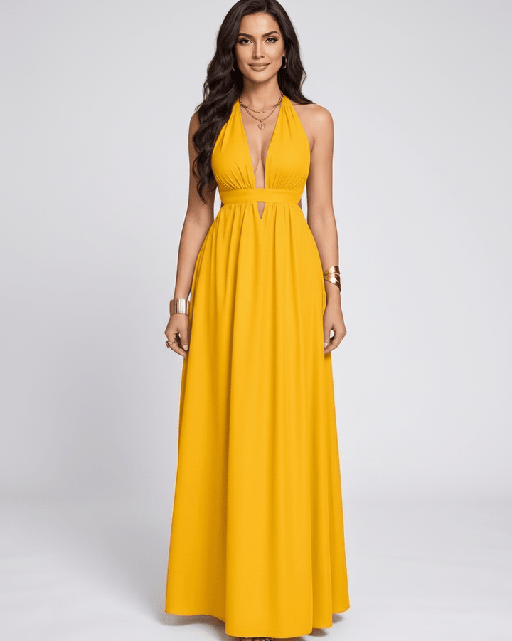 Vestido maxi elegante de mujer con escote halter en V. Diseño fluido, ideal para fiesta o verano.