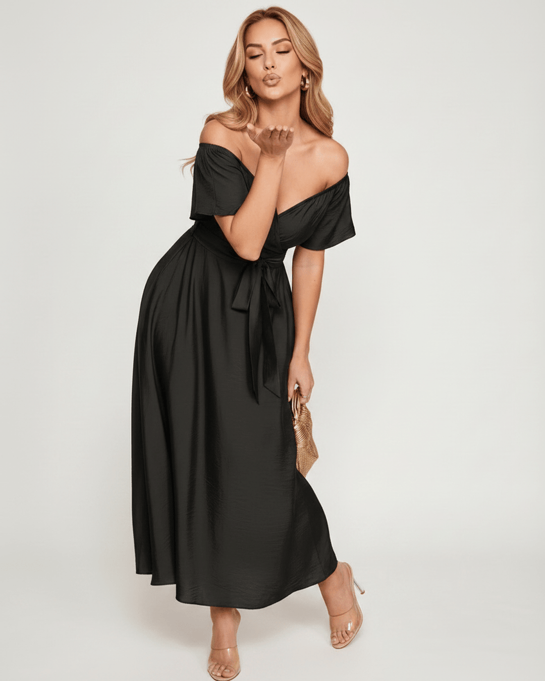 Vestido de noche largo y chic para mujer, con hombros descubiertos, elegante y fluido.