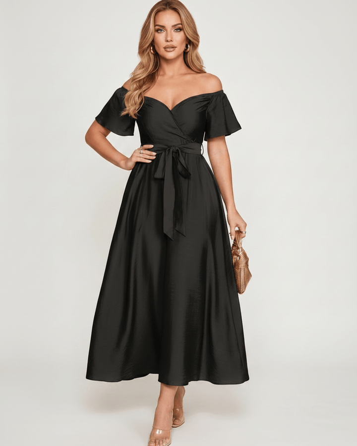 Elegante vestido largo para mujer, con hombros descubiertos, estilo chic, perfecto para cóctel.