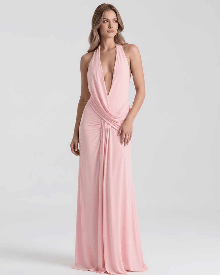 Elegante vestido maxi, escote V, detalle abertura lateral. Para eventos y cóctel.