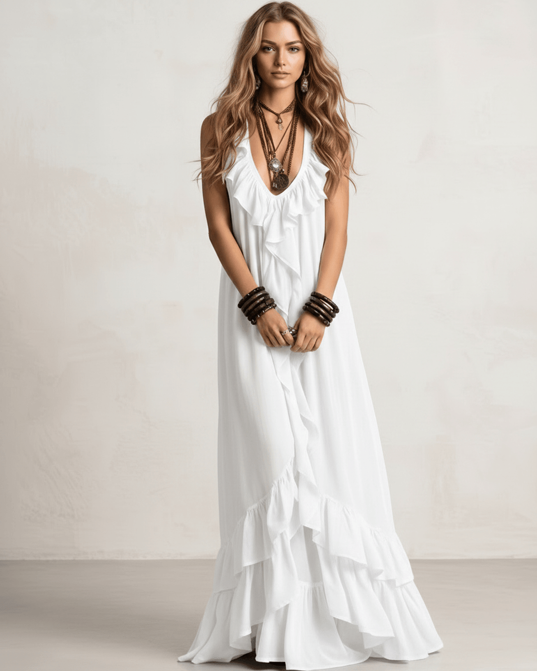 Elegante vestido de playa maxi con volantes, escote en V y espalda abierta para mujer.