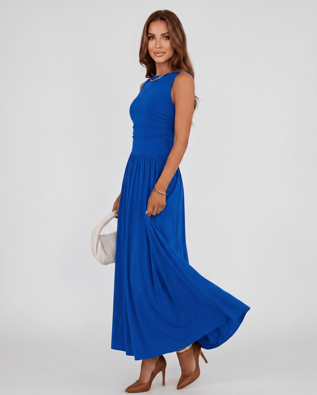 Vestido Aurelia sin mangas, un vestido maxi que combina elegancia y comodidad para mujer.