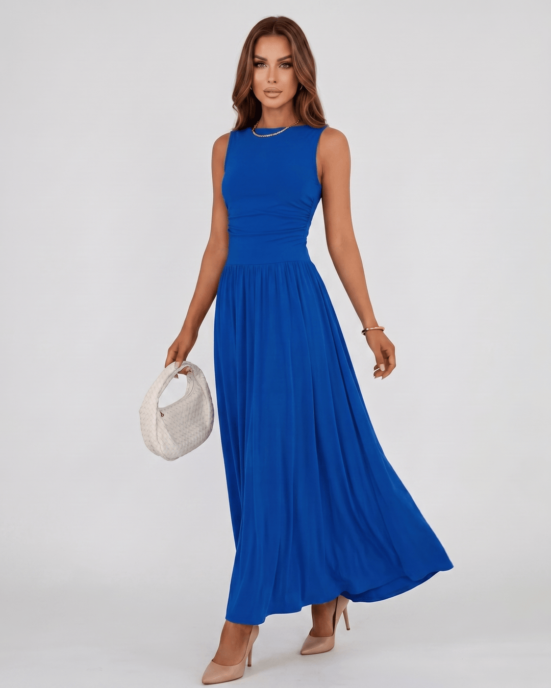 Vestido maxi Aurelia para mujer, casual o formal, cuello redondo, una prenda versátil.