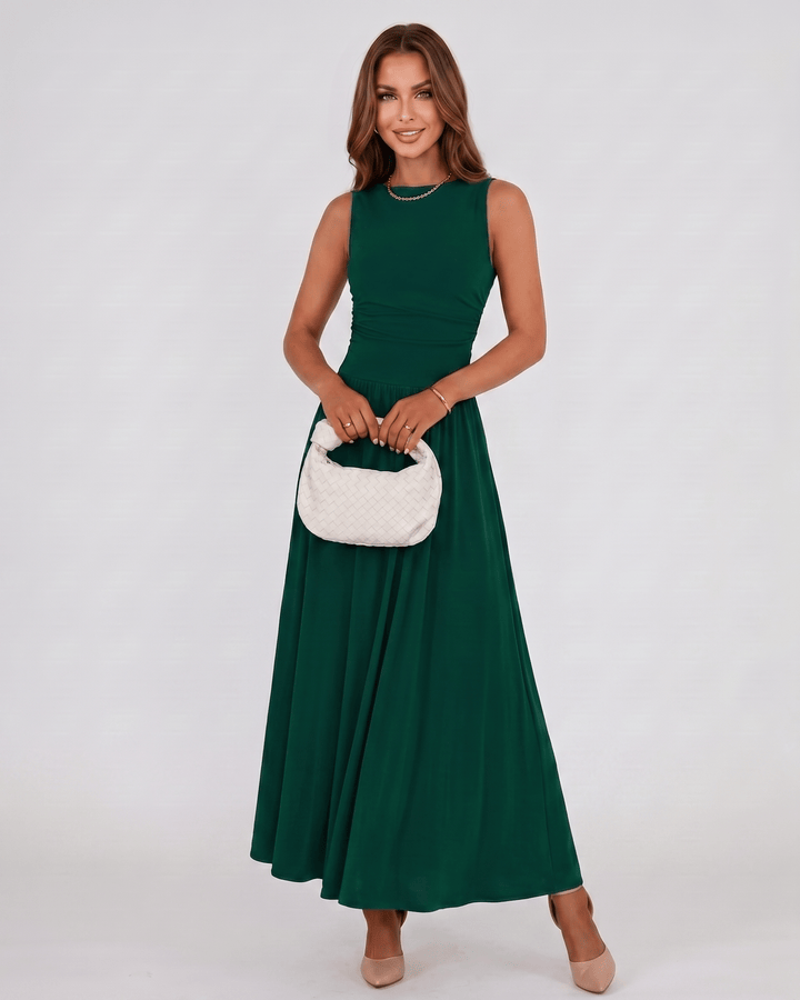 Vestido Aurelia para ocasiones especiales, diseño sin mangas, cómodo y sofisticado.
