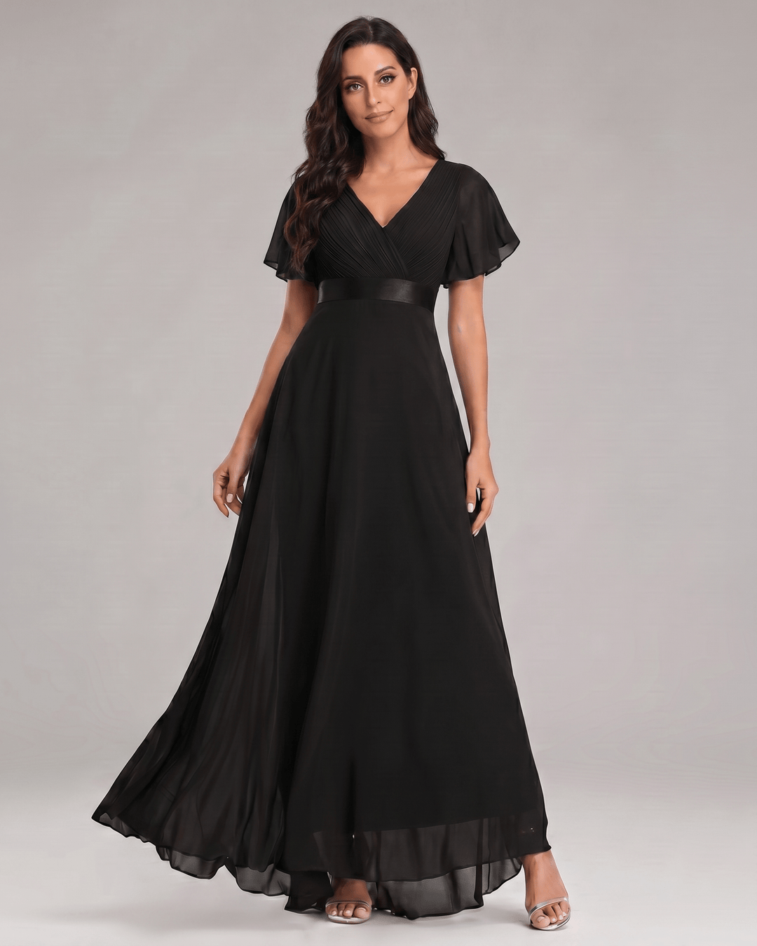 Vestido de noche sofisticado, maxi, escote V, fluido, para ocasiones especiales.