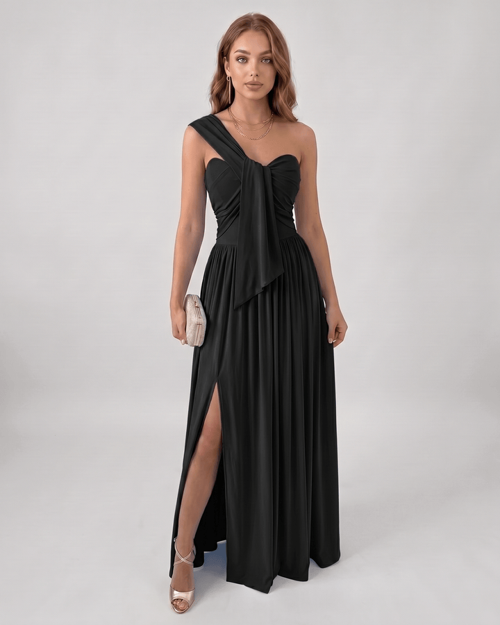 Vestido de noche formal, maxi y de un hombro, con caída fluida, sofisticación.