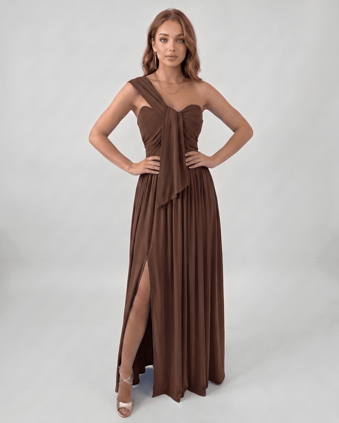 Vestido de fiesta maxi de un hombro, estilo fluido, elegancia asimétrica para mujer.