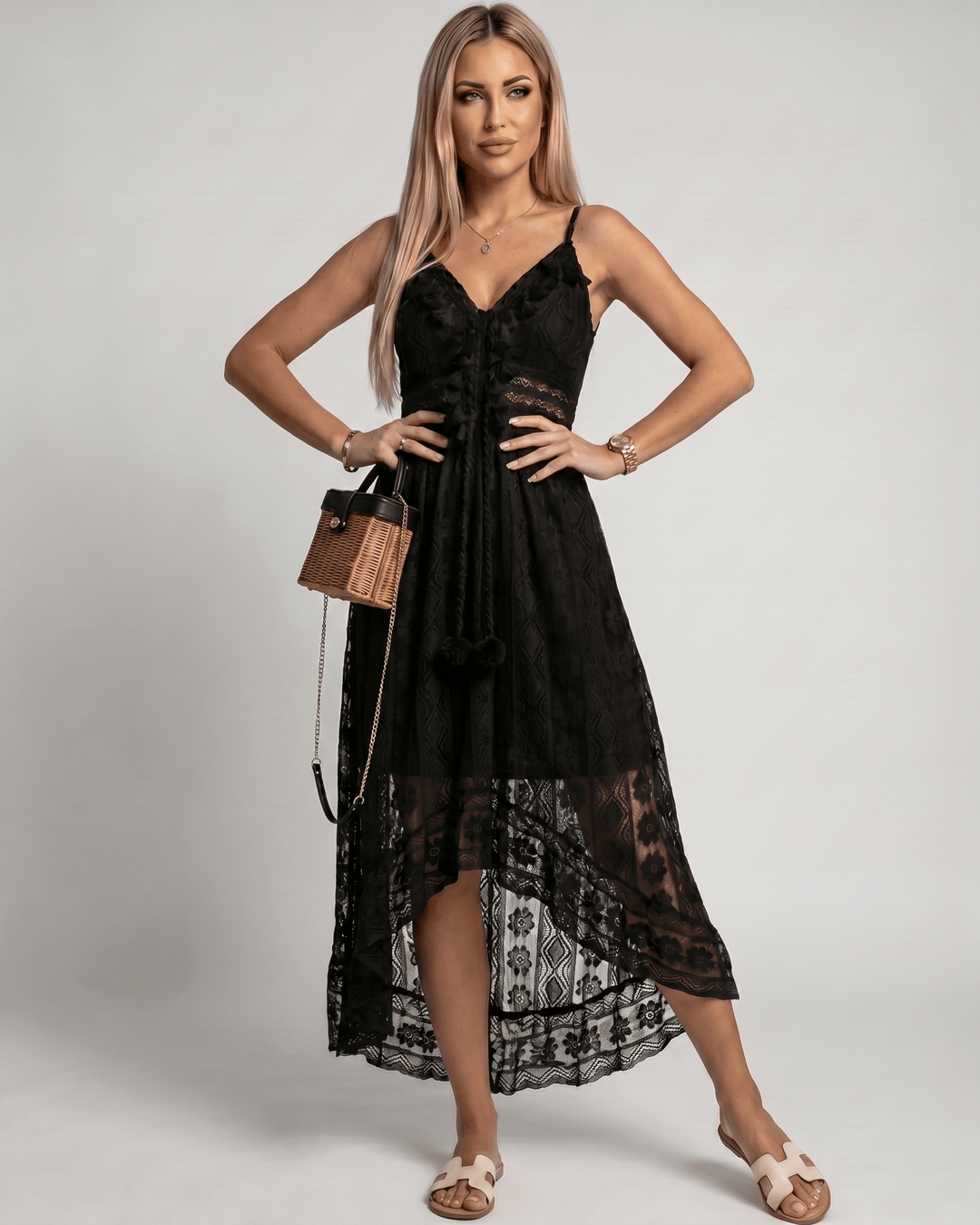 Vestido Solmira: Maxi, femenino, escote en V. Elegancia fluida para verano, fiesta y playa. Ropa de vacaciones.