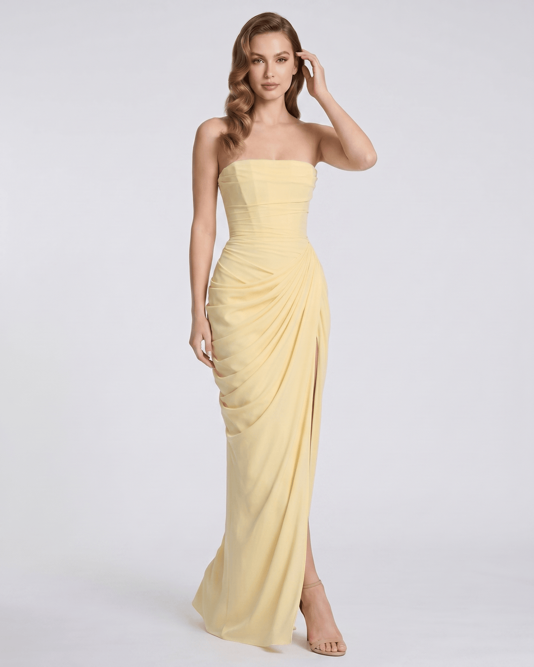 Maxi vestido femenino, sin tirantes, elegante, para fiesta, eventos y ocasiones especiales.