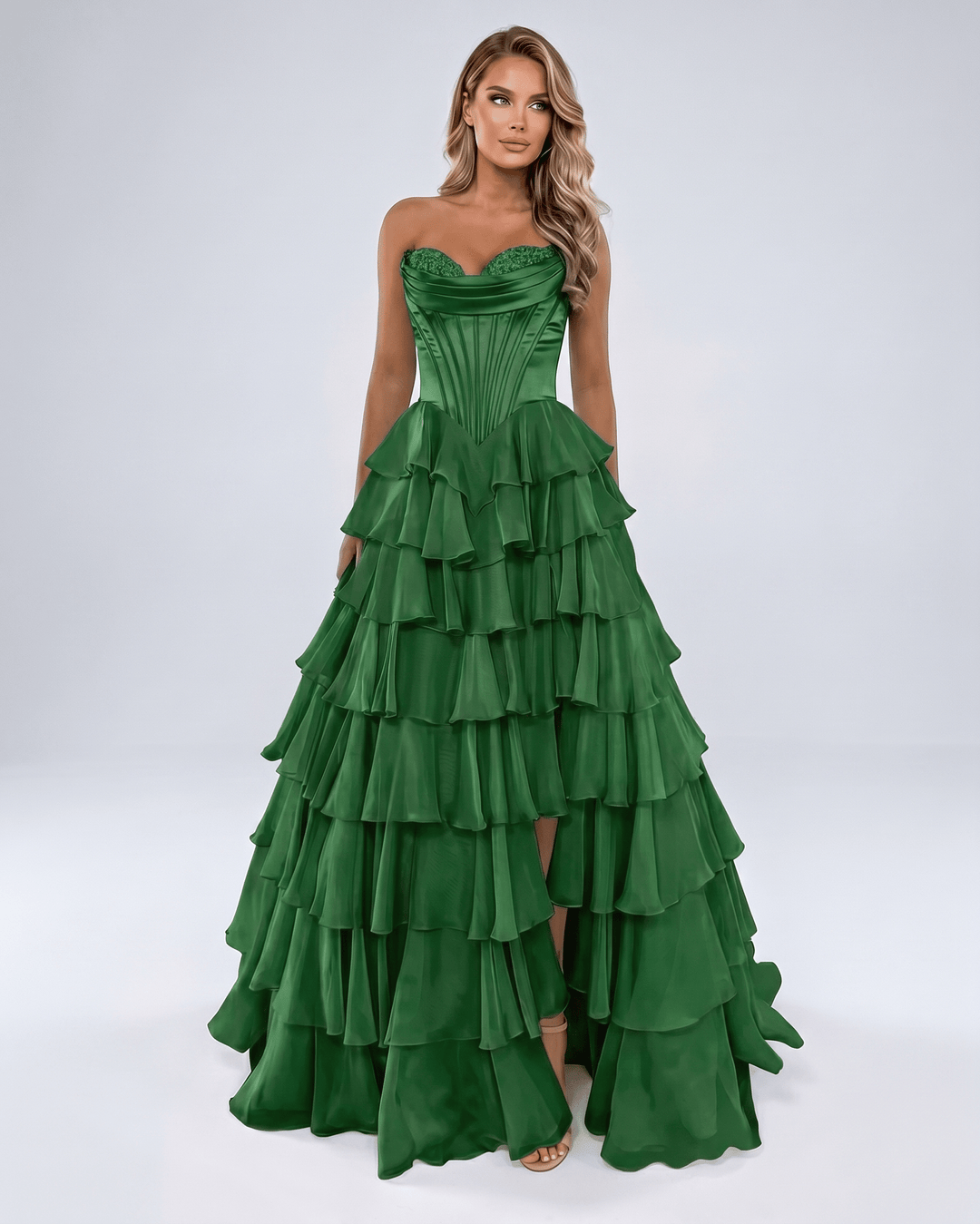 Maxi vestido elegante con escote corazón, sin tirantes. Perfecto para noches formales de mujer.