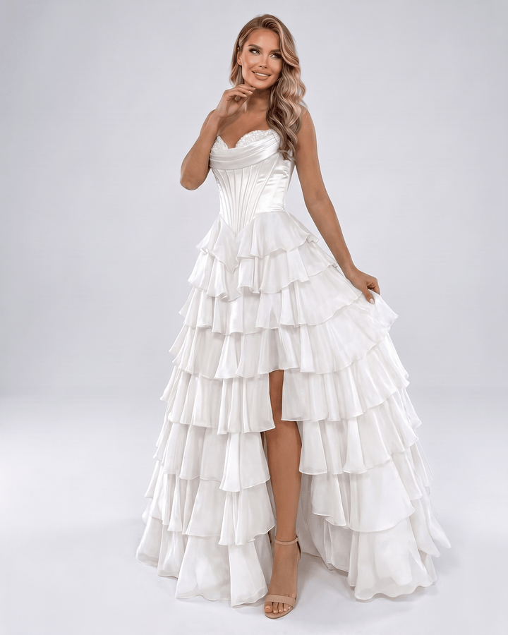 Vestido formal sin tirantes, escote corazón. Elegante maxi para graduación o fiesta de mujer.