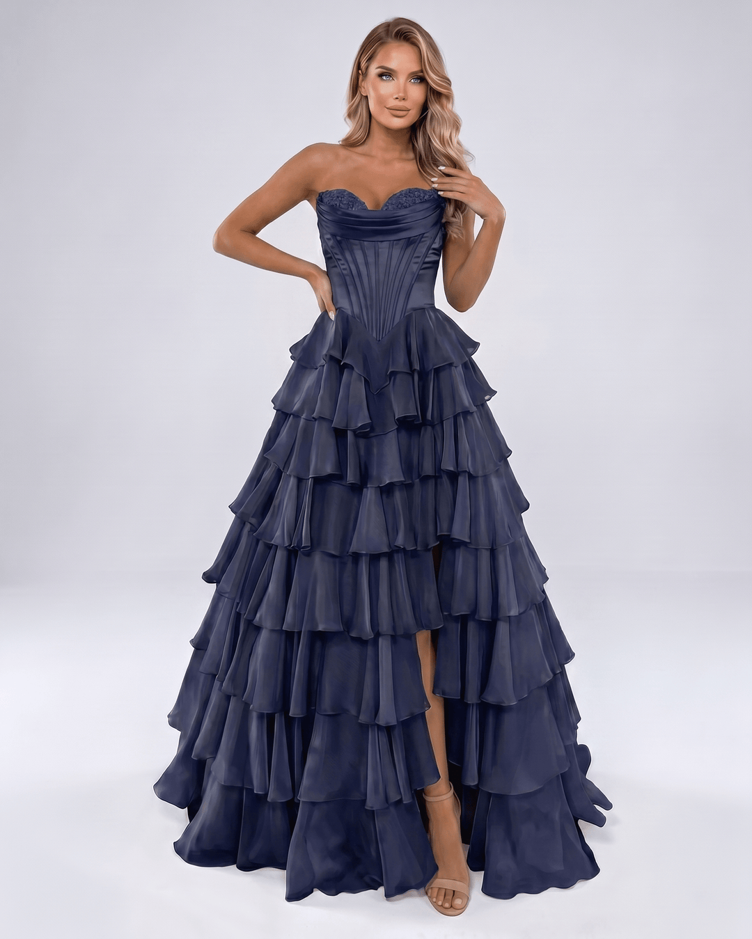 Vestido de boda mujer, elegante y formal. Escote corazón, maxi y con volantes A-line.